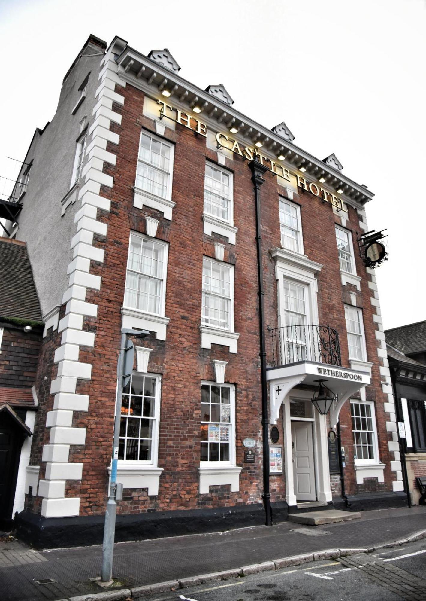 The Castle Hotel Wetherspoon Ruthin Eksteriør billede