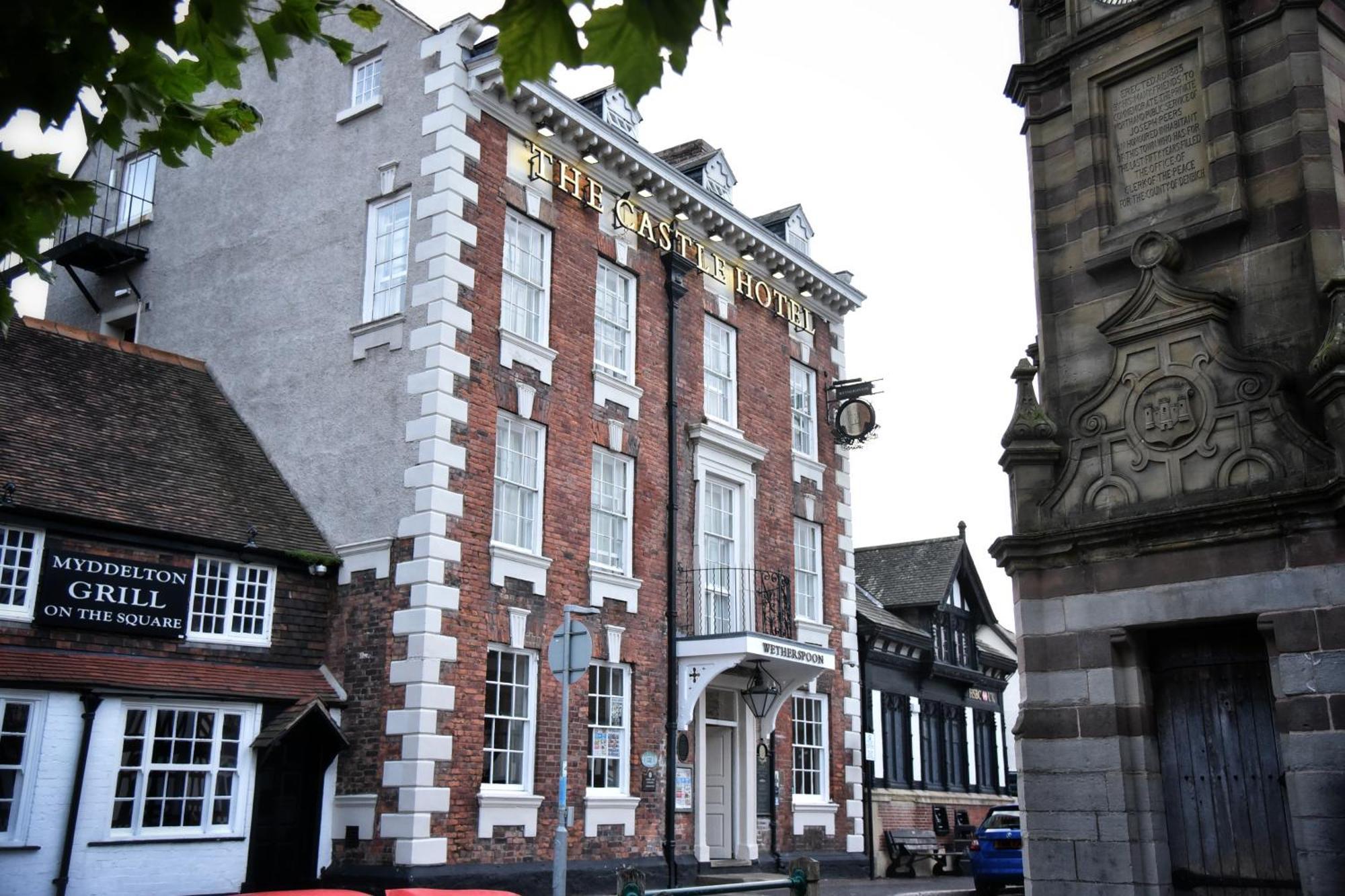 The Castle Hotel Wetherspoon Ruthin Eksteriør billede