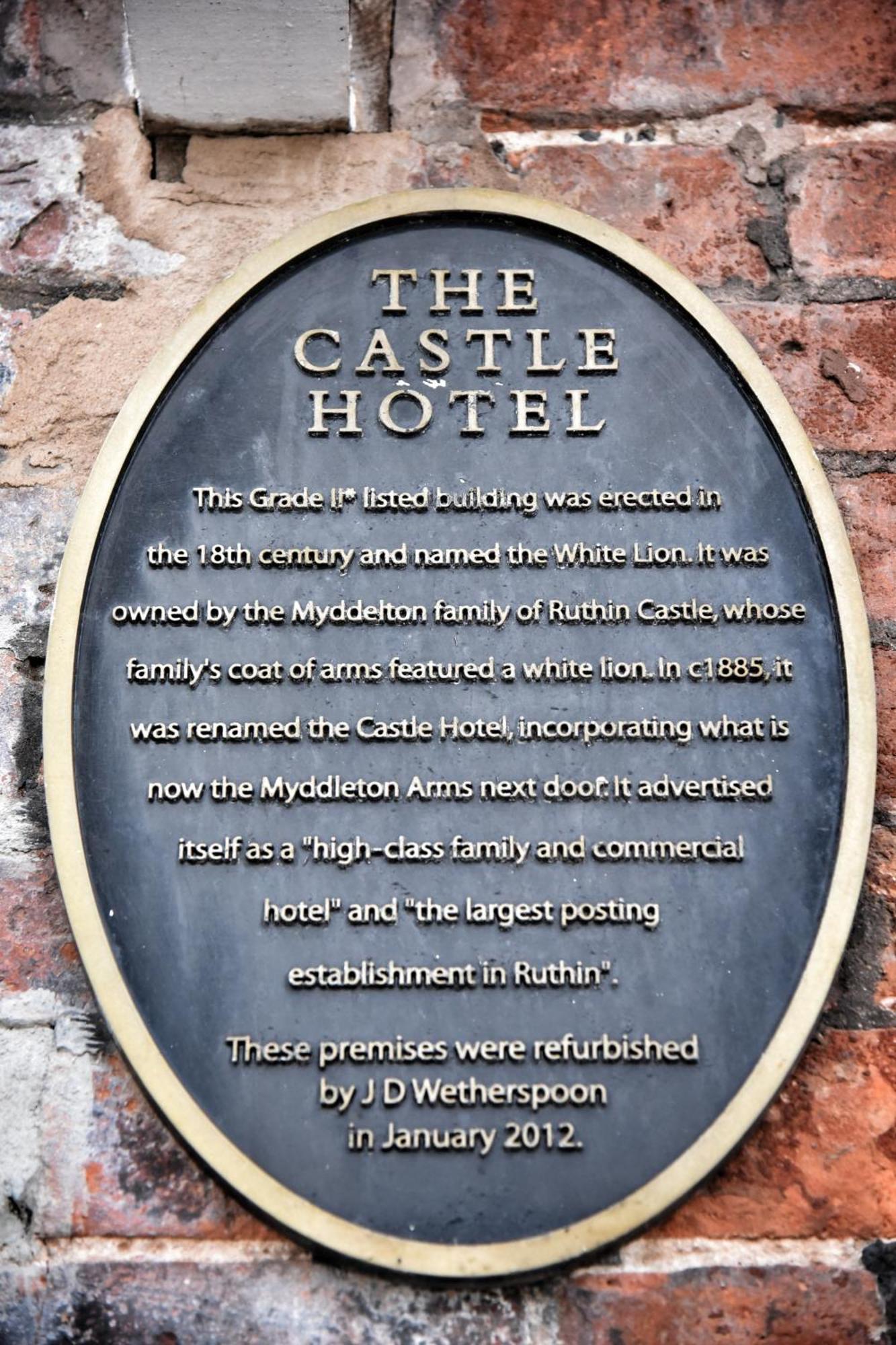 The Castle Hotel Wetherspoon Ruthin Eksteriør billede